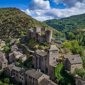 Le Relays Du Chasteau Hotel Brousse-le-Chateau