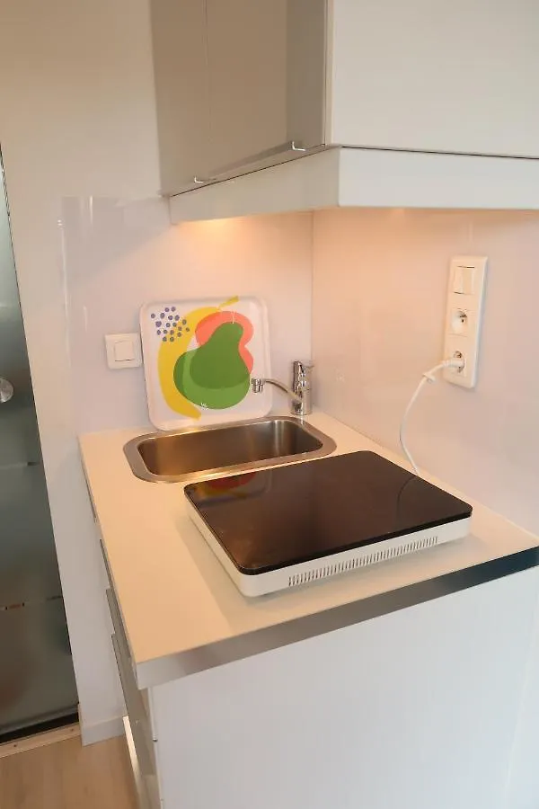 Apartment Parisian Cozy Studio: Batignolles Charm Near Landmarks